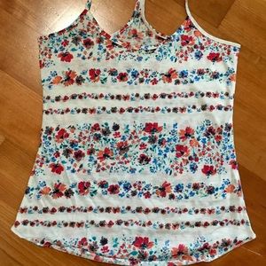 Soft and comfortable everyday wear tank top